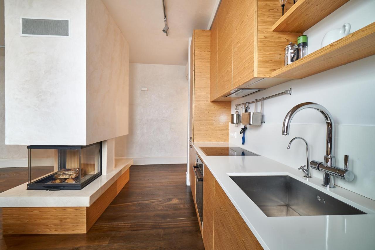 Emi Apartment Riga Exterior photo