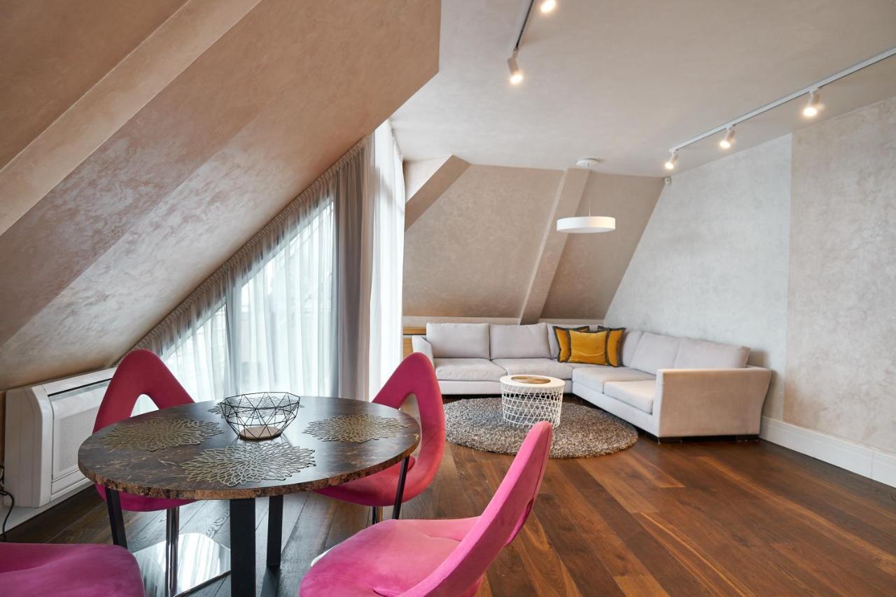 Emi Apartment Riga Exterior photo